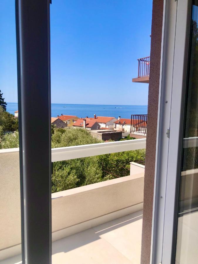 Hotel B&B Chamberlain Милна Екстериор снимка