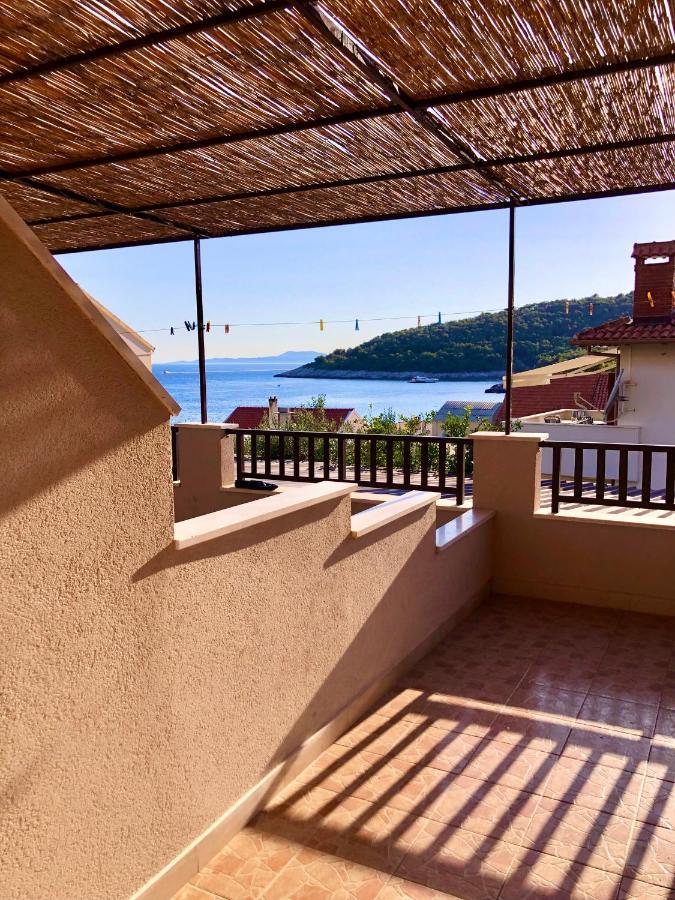 Hotel B&B Chamberlain Милна Екстериор снимка