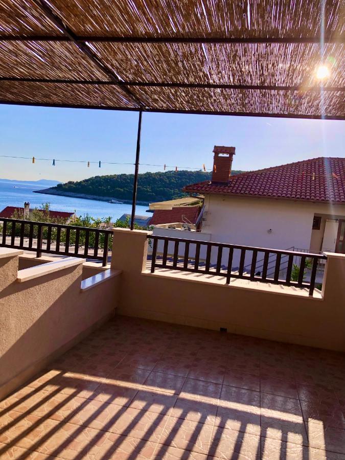 Hotel B&B Chamberlain Милна Екстериор снимка