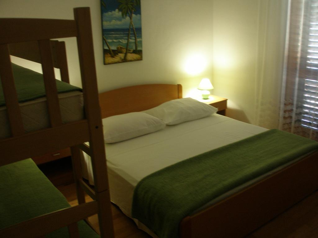 Hotel B&B Chamberlain Милна Стая снимка